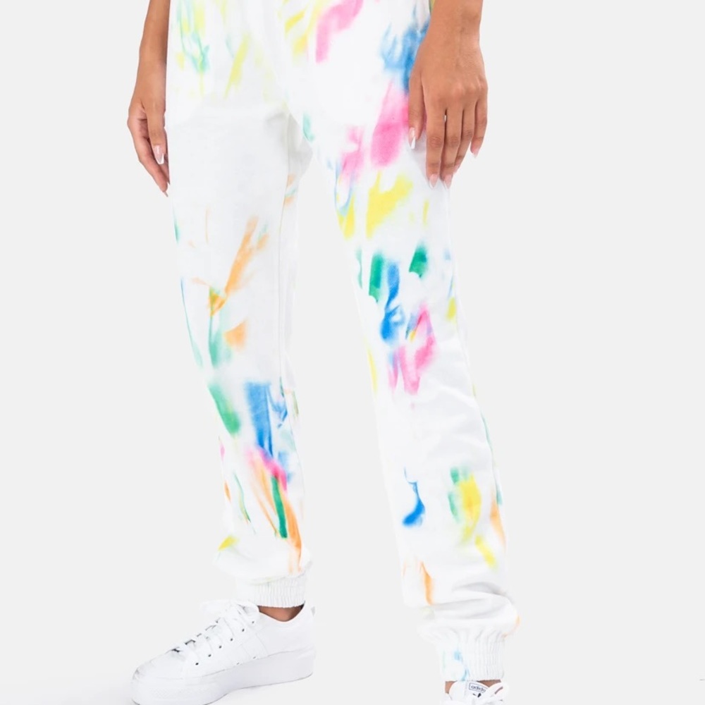 Brand new adika sweats!!